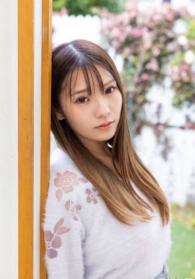 Cosplay裸乳旗袍自慰喷水_HD日语国语版在线观看免费