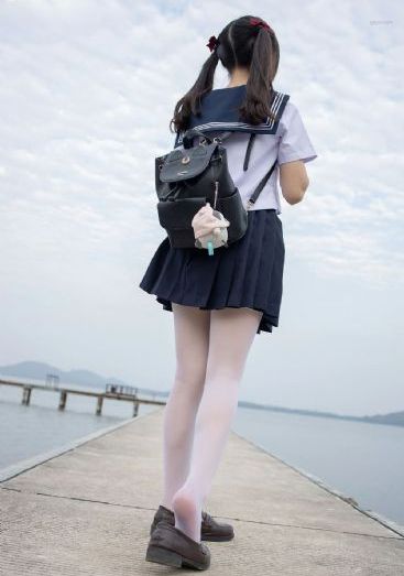 老女人擦她毛茸茸老荫户_免费追剧电影完整版在线观看