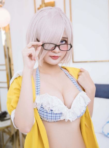 美女丝袜第一页_高清影视在线影院观看