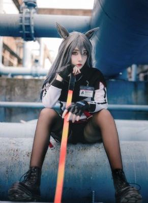 美女把内裤扒开让男生桶的视频_迅雷影音未删减版在线观看