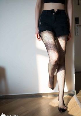 美女和帅哥亲热_高清无水印手机在线观看