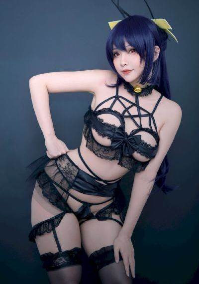 妈妈和她的同事偷情_迅雷影院在线观看免费版