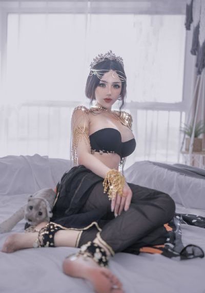 把女人摸的高潮不断_无删减无删减90分钟观看