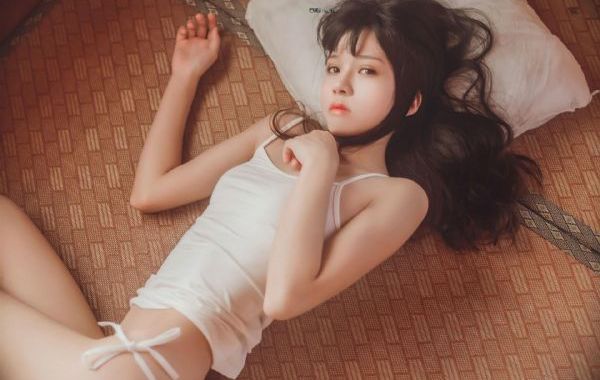 女警被喂春药揉搓双乳_免费完整版在线播放观看