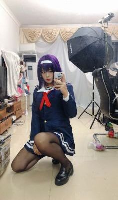 在ktv被4人伦_啦啦高清电影全集观看