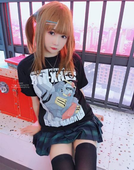 丰满文胸_高清电影影视大全在线观看