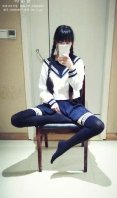 被人吸b的视频在线观看免费_日语中字高清视频在线观看