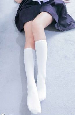 亚洲中文波霸中文字幕_高清预告免费观看电视剧