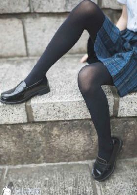 美女黄禁止18以下看免费无毒_不卡dvd独家试爱免费观看视频