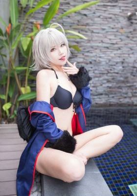 国产在线一级色片_HD国语在线观看完整版