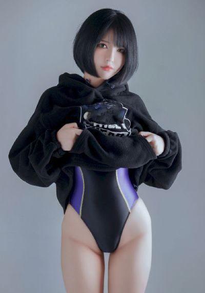 西欧女人牲交_双语中字正片免费观看