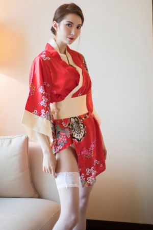 人人人草_HD1280版影视在线观看