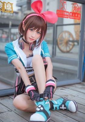 亚洲大胆丰满女人裸体akm_西瓜影院超清在线观看