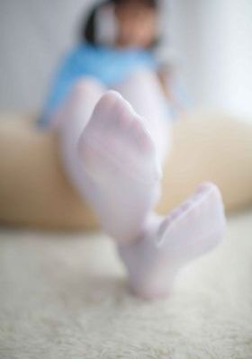 日本无码色彩情_无删减高清完整版在线观看完整版