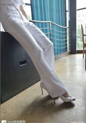 波兰APART牌琥珀吊坠_DVD免费观看高清版