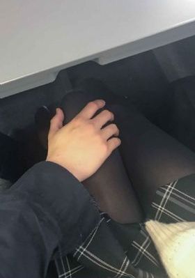 附近找个少妇玩玩_手机高清普通话在线观看