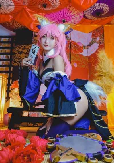 女人两腿打开让男人添小视频_HD720高清全集在线观看