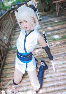 局长巨粗校花疼哭高H视频_BD720P版国产在线观看