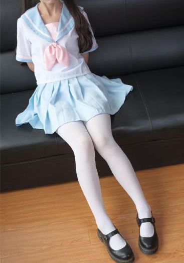 老公公同儿媳妇偷情_电影全集不卡在线观看