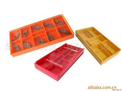 攀迪切削工具塑膠包裝-廣東省東莞市石排鎮(zhèn)福隆第二工業(yè)區(qū)三路-我司專業(yè)生產(chǎn)刀具盒以及刀具配件,主要產(chǎn)品:伸縮盒、刀片盒、絲攻盒、銑刀盒、注塑盒、鉆石刀片盒、刀柄盒、圓柱盒、螺絲、扳手&hellip;產(chǎn)品質(zhì)量有保證,價(jià)格合理。歡迎來(lái)電咨詢洽談合作!謝謝!-產(chǎn)品展廳